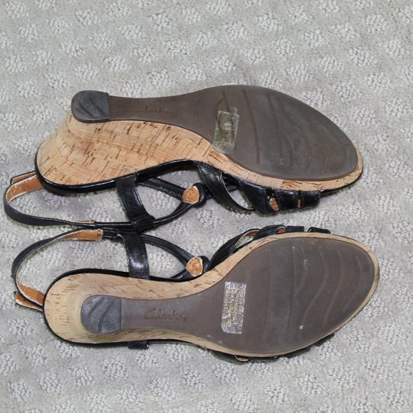Clarks Size 7W Black Cork Wedge Heels - Picture 6 of 7